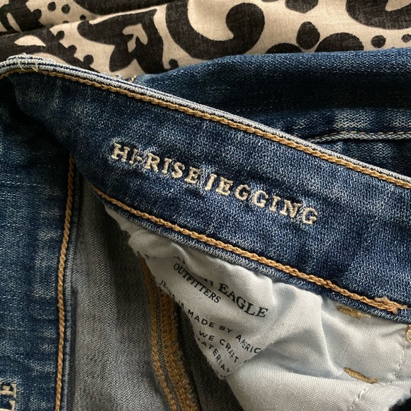 American Eagle jeans - Picture 3 of 3